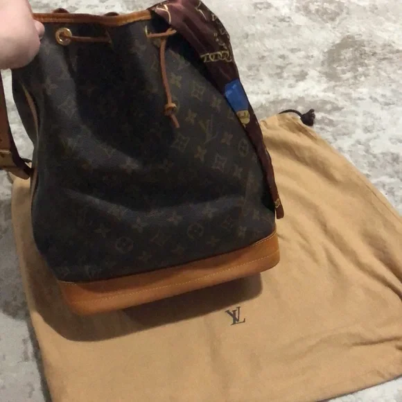 Louis Vuitton Noe GM bag Authentic - Picture 17 of 17